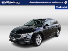 Skoda Octavia Combi - 1.4 TSI iV PHEV Ambition Stoelverwarming voor + achter / Cruise control / Parkeersensoren
