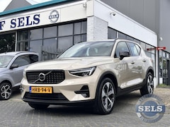Volvo XC40 - 2.0 B4 Plus Dark 197PK