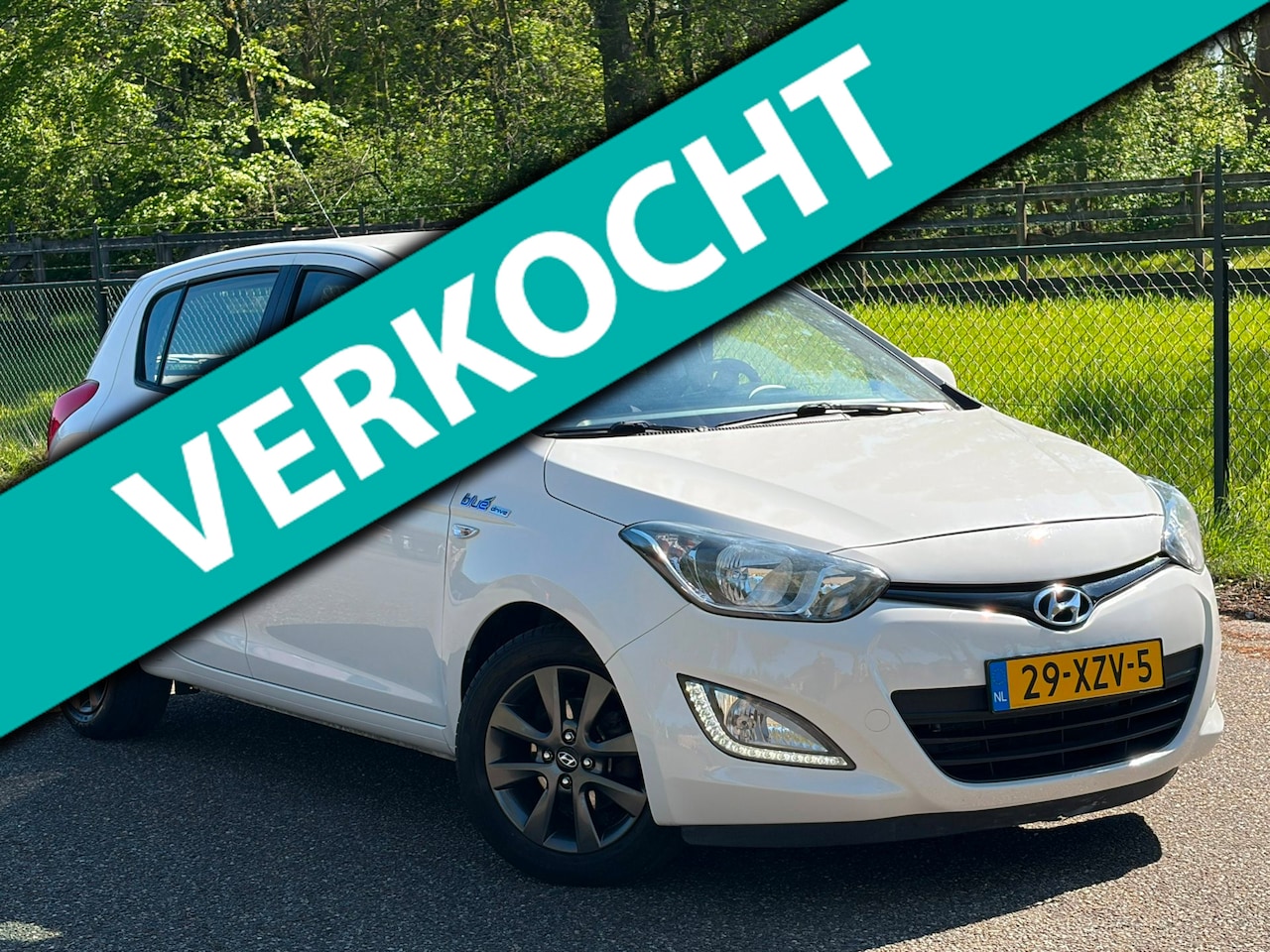Hyundai i20 - 1.2i i-Motion /Airco/5-Deurs/ - AutoWereld.nl