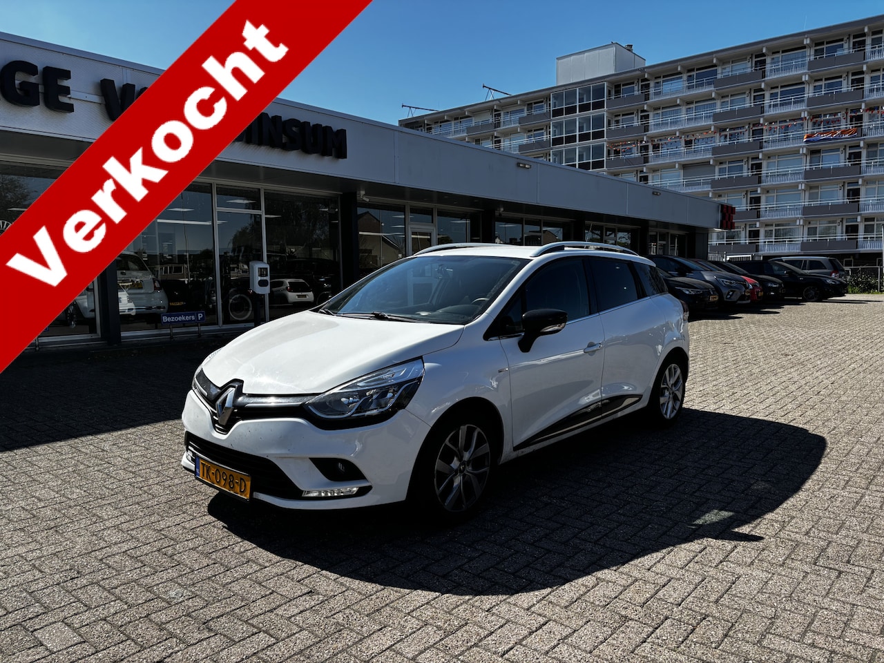 Renault Clio Estate - 0.9 TCe Limited Cruise Navi Airco Pdc Nap - AutoWereld.nl