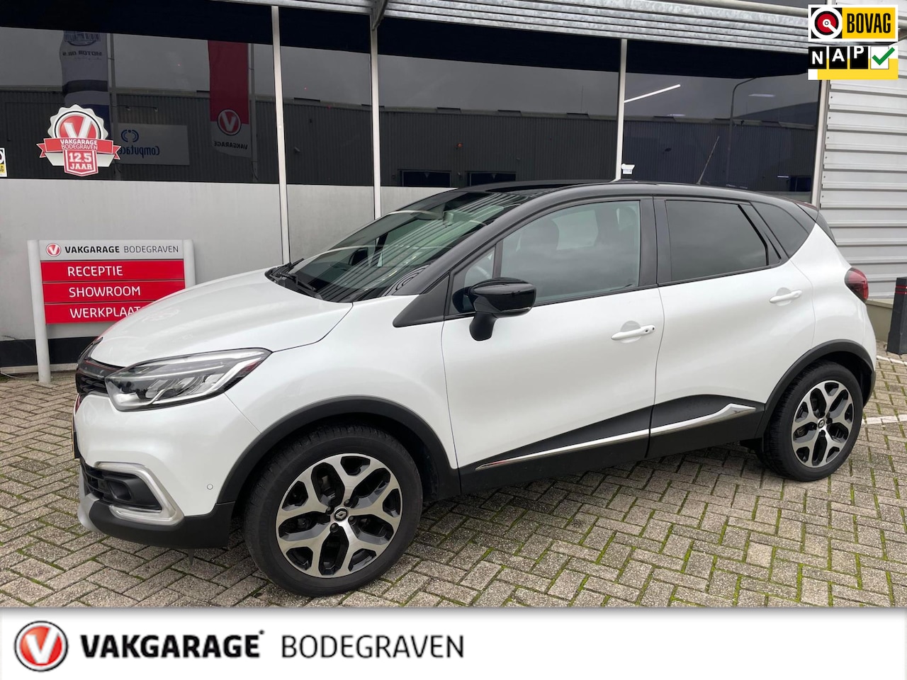 Renault Captur - 1.3 TCe Intens Pearl White / camera / trekhaak - AutoWereld.nl