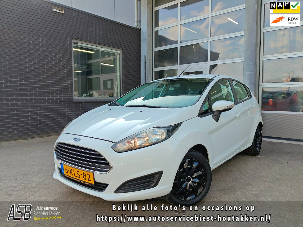 Ford Fiesta - 1.0 Champion | Airco | Cruise Control | Distributieriem vv bij 130k - AutoWereld.nl