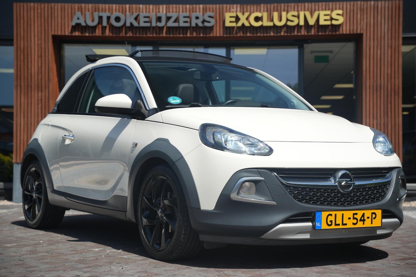 Opel ADAM - 1.4 Glam Favourite Softtop Open Dak Airco Stoel Stuur Verwarming Leder - AutoWereld.nl