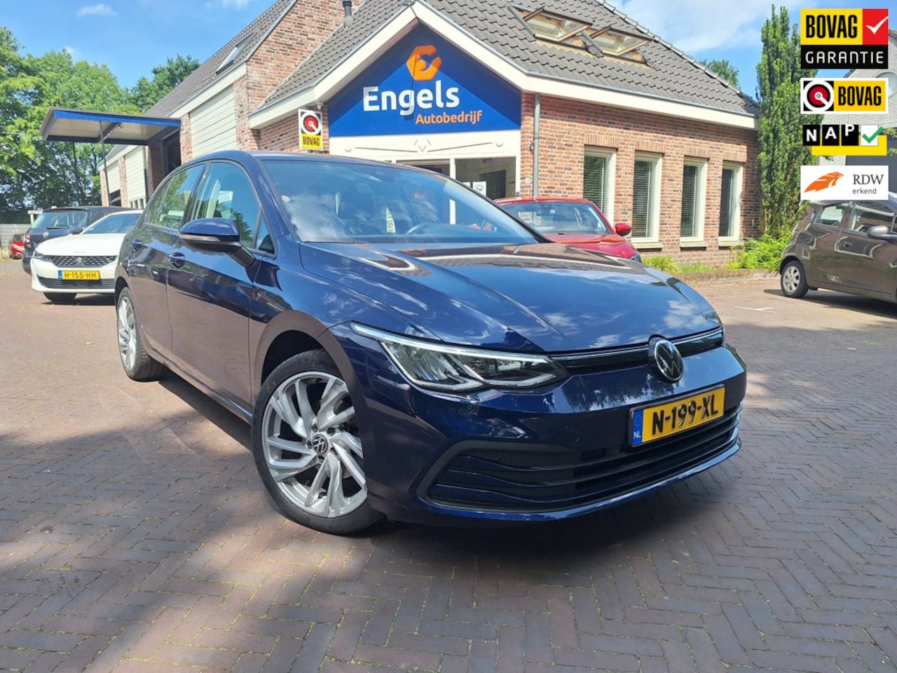 Volkswagen Golf - 1.0 eTSI Life AUTOMAAT - ALL-IN RIJKLAAR PRIJS - AutoWereld.nl