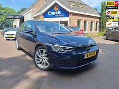 Volkswagen Golf - 1.0 eTSI Life AUTOMAAT - ALL-IN RIJKLAAR PRIJS