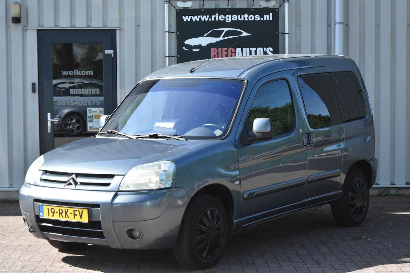 Citroën Berlingo - 1.6i Multispace Attraction – 2005 | Airco | Trekhaak | Benzine | Leuke auto - AutoWereld.nl