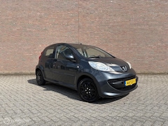 Peugeot 107 - 1.0-12V XR Electr. Ramen / APK