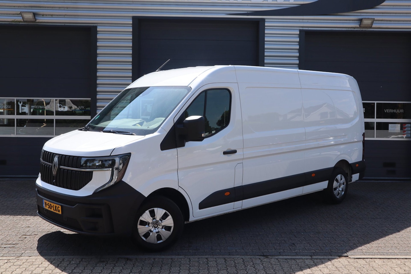 Renault Master - T35 2.0 dCi 150 L3H2 Extra T35 2.0 dCi 150 L3H2 Extra - AutoWereld.nl