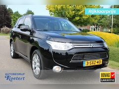 Mitsubishi Outlander - 2.0 PHEV 203pk Automaat Instyle ECC/Cruise/Navi/Camera/Trekhaak