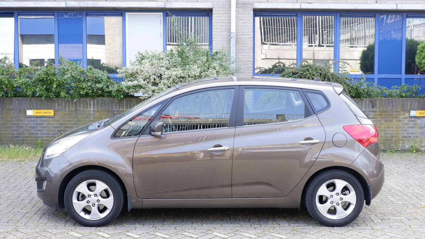 Kia Venga - 1.6 CVVT X-ecutive Automaat - AutoWereld.nl