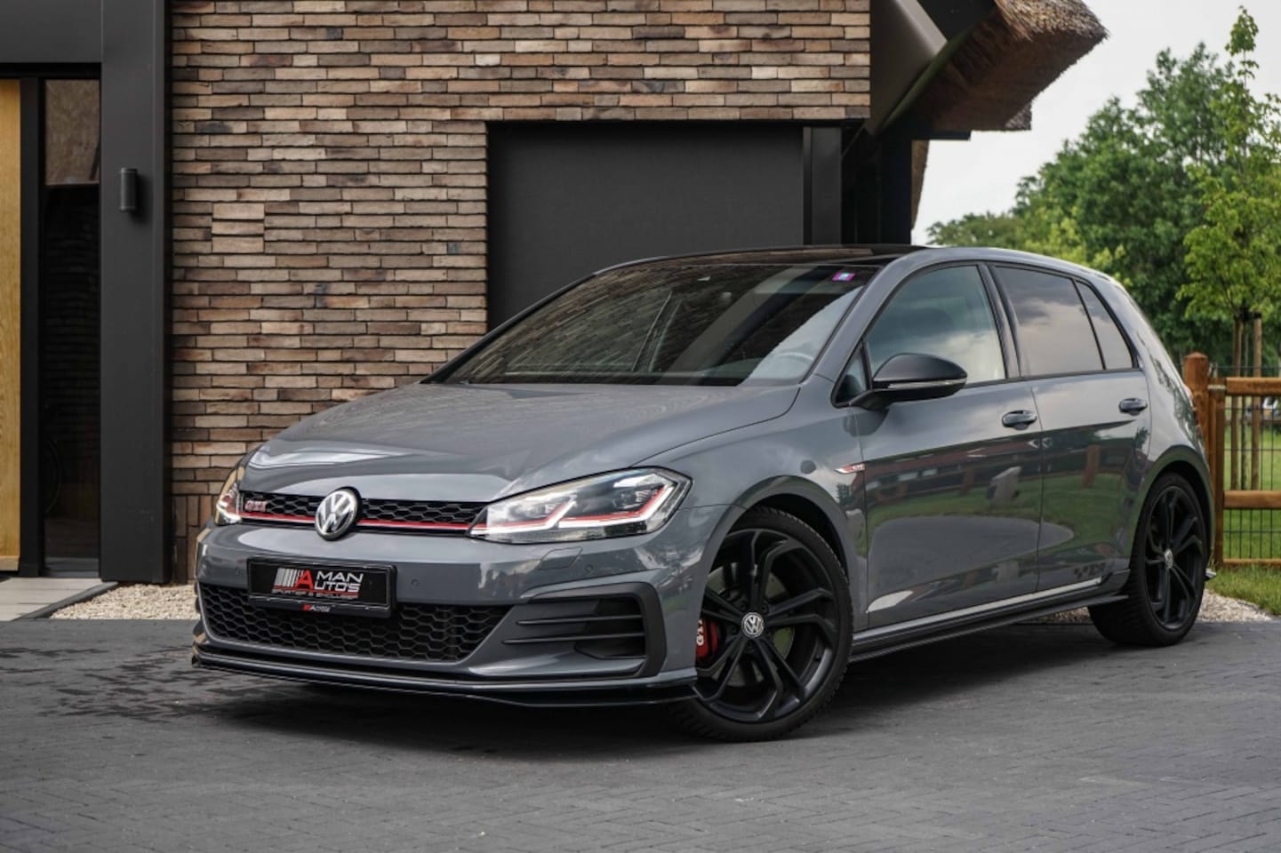 Volkswagen Golf - GTI TCR 290PK Nardo APR-Uitlaat 1e-eigenaar - AutoWereld.nl