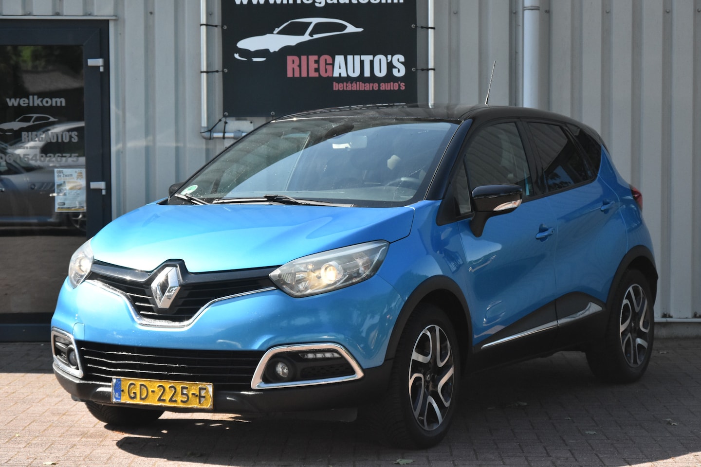 Renault Captur - 0.9 TCe Dynamique – 2015 | Origineel Nederlandse auto | Trekhaak | Climate Control | Mooie - AutoWereld.nl