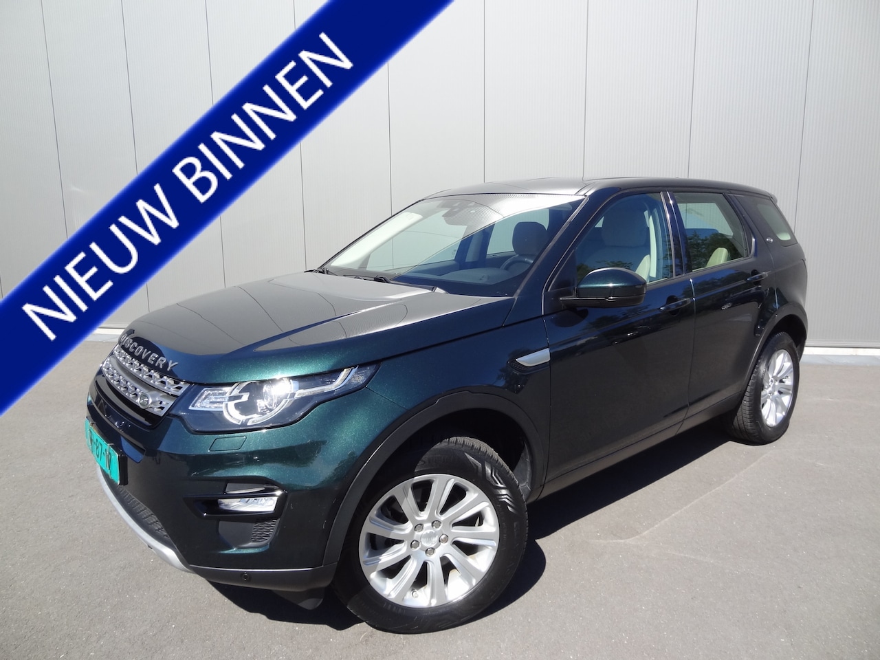 Land Rover Discovery Sport - 2.0 TD4 HSE | NL-AUTO | CAMERA | LEDER | NAVI | CRUISE - AutoWereld.nl