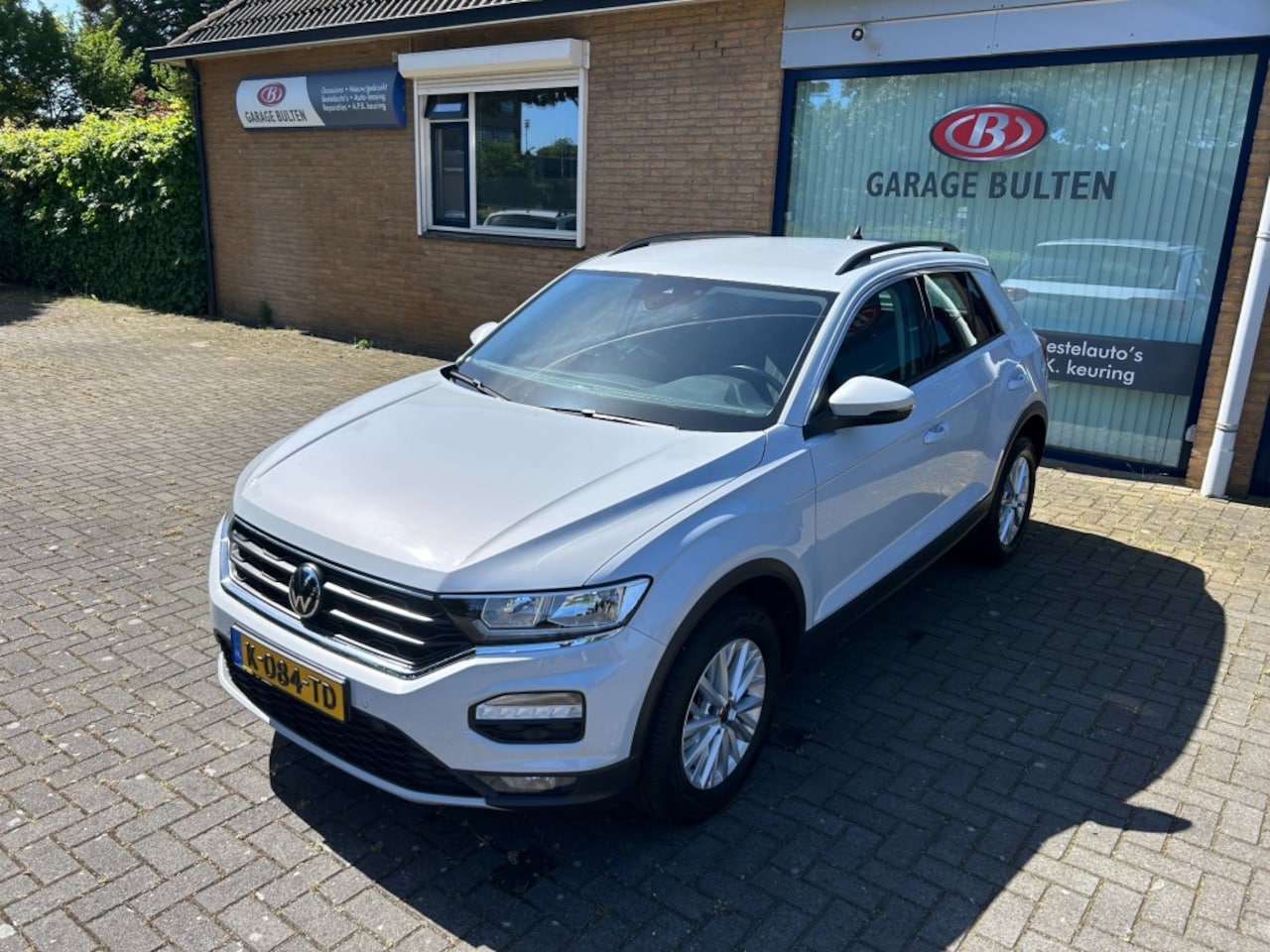 Volkswagen T-Roc - 1.0 TSI STYLE Geen bijkomende kosten! Nederlandse auto - AutoWereld.nl