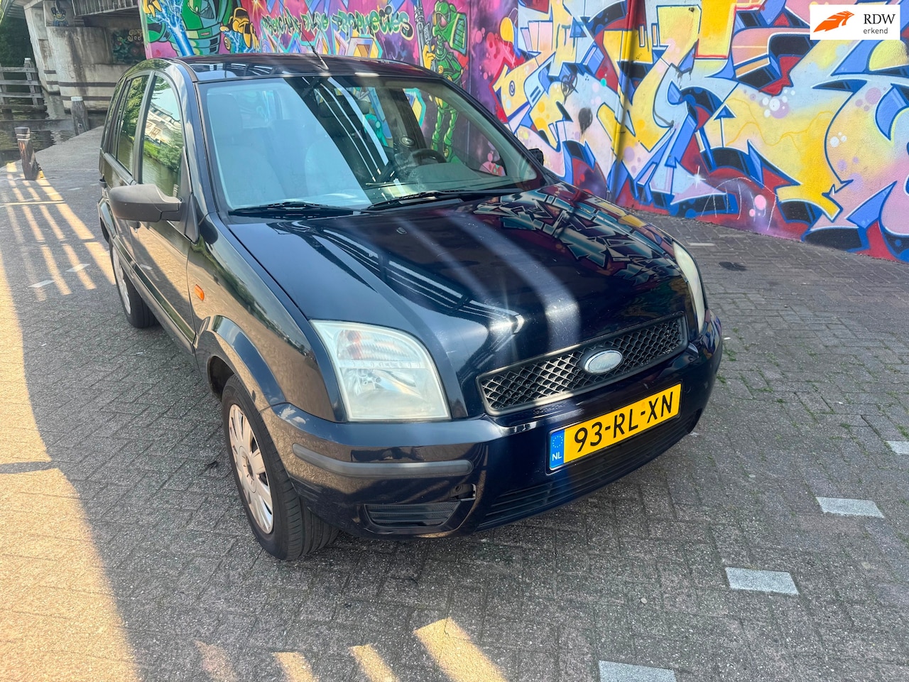 Ford Fusion - 1.4-16V Culture nieuwe distributie riem goed onderhouden auto stereo lang zelfde eigenaar - AutoWereld.nl