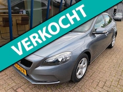 Volvo V40 - 2.0 T2 Kinetic NAVI / BLEUTOOTH / PDC
