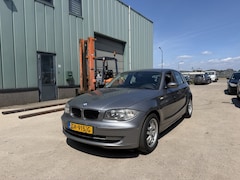 BMW 1-serie - 118d Corp. Executive EURO 5