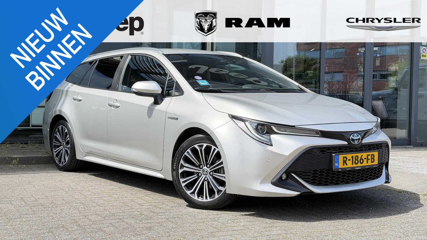Toyota Corolla Touring Sports - 1.8 Hybrid Comfort 1.8 Hybrid Comfort - AutoWereld.nl