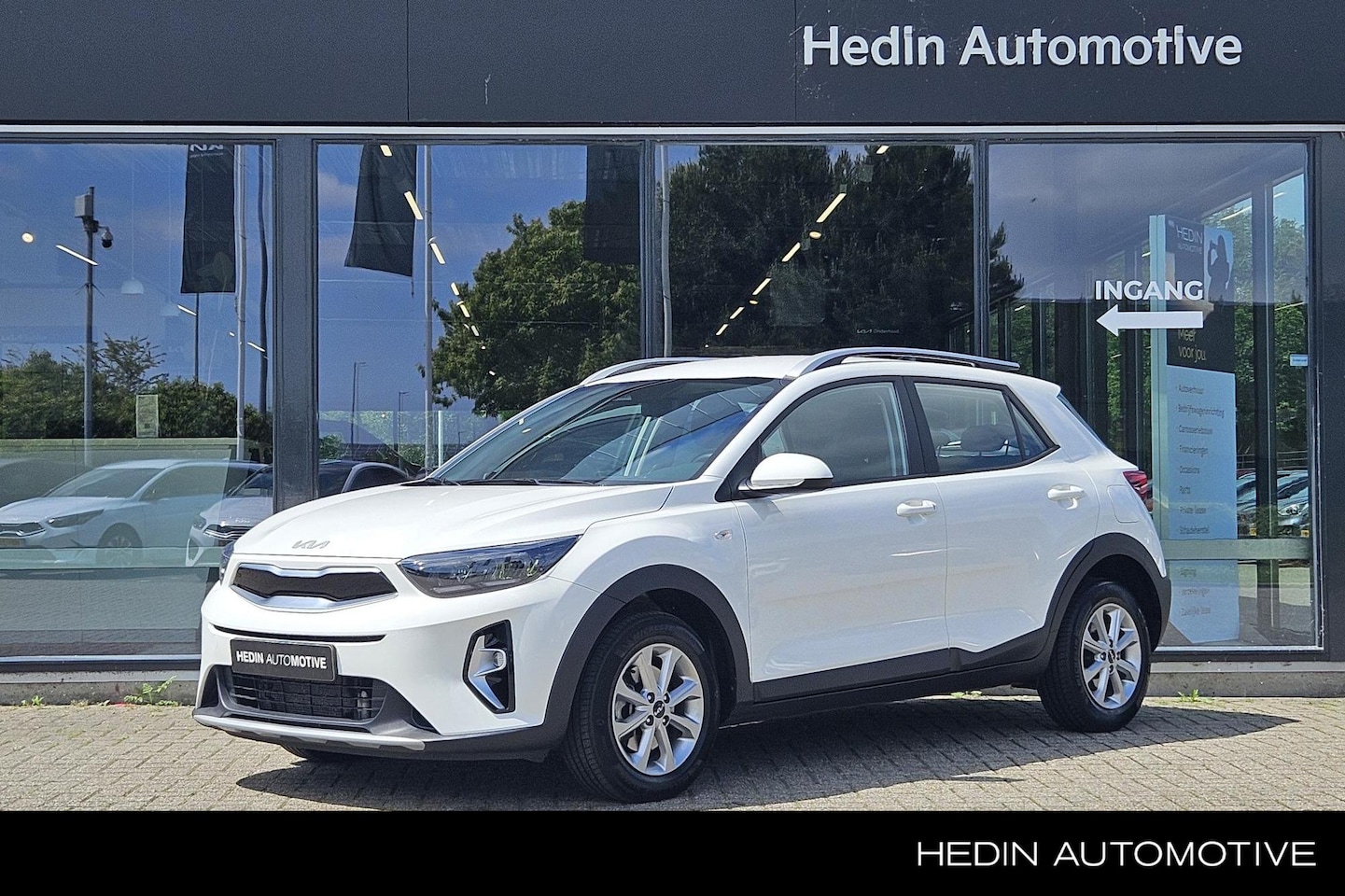 Kia Stonic - 1.0 T-GDi MHEV DynamicLine | Automaat | Navigatie | Climate Control | Camera | Parkeersens - AutoWereld.nl