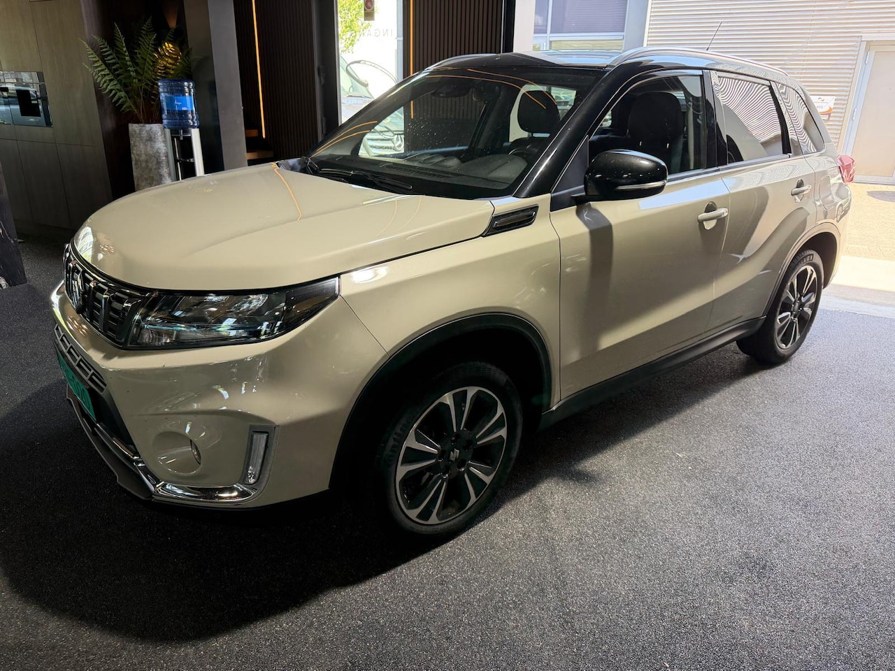 Suzuki Vitara - 1.4 Boosterjet Style Smart Hybrid 1.4 Boosterjet Style Smart Hybrid - AutoWereld.nl