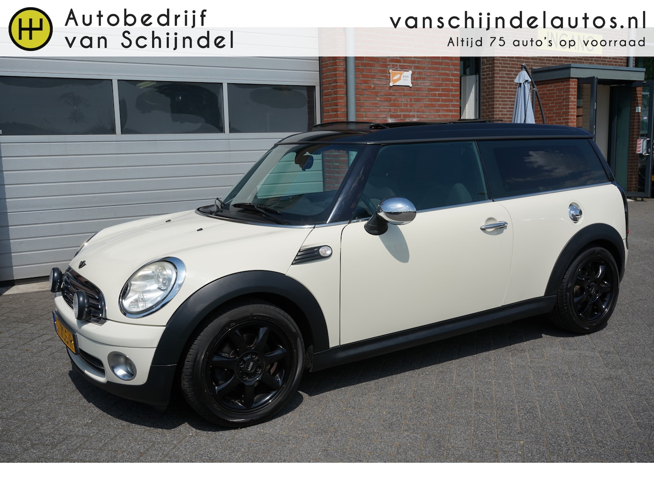 MINI Clubman - 1.6 120PK COOPER CHILI KEURIGE STAAT PANORAMADAK 1/2 LEDER AIRCO CRUISECONTROL PARKEERSENS - AutoWereld.nl