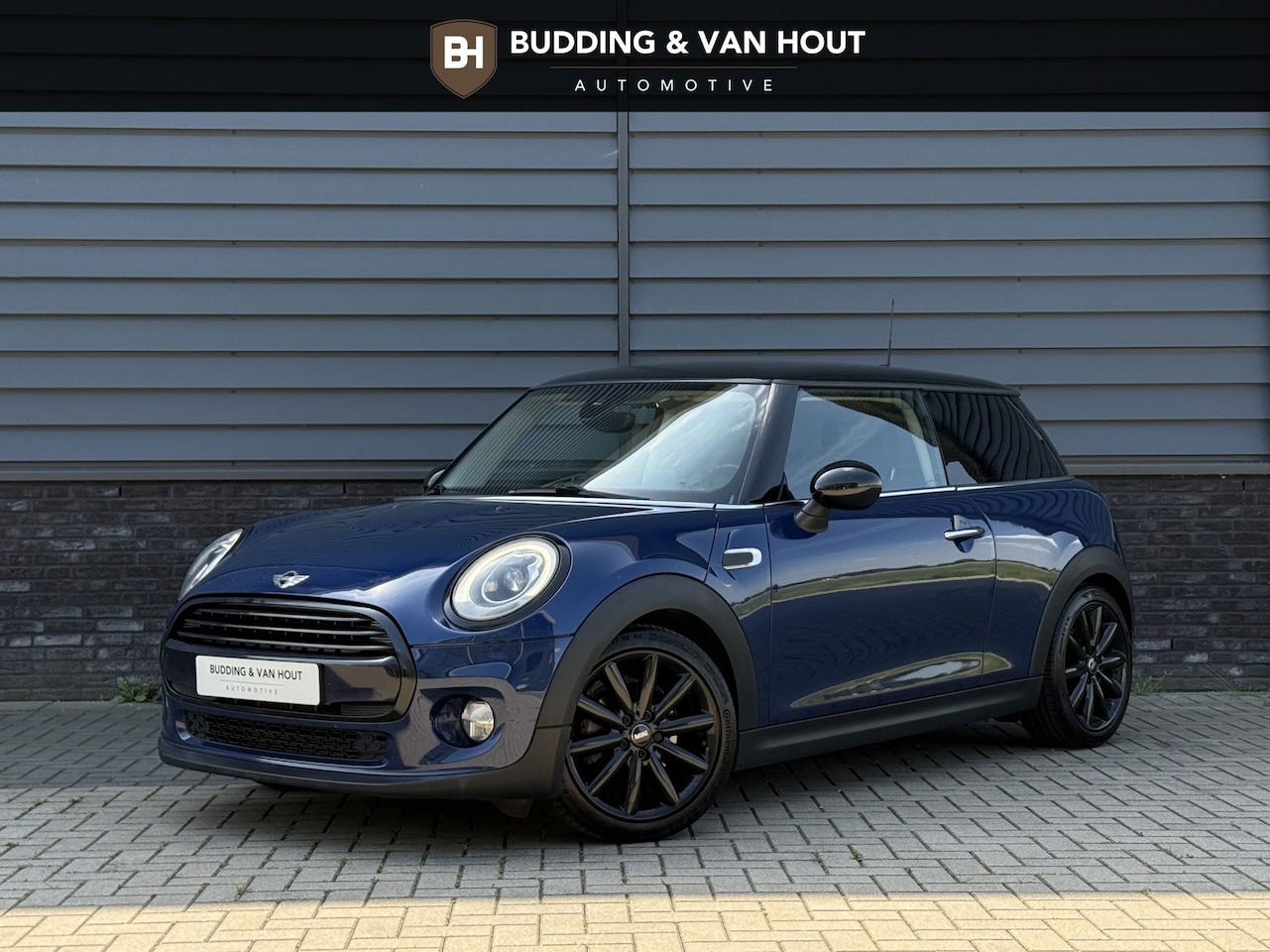 MINI 3-Deurs - 1.5 Cooper Chili Head-Up Led ACC Leder PDC - AutoWereld.nl