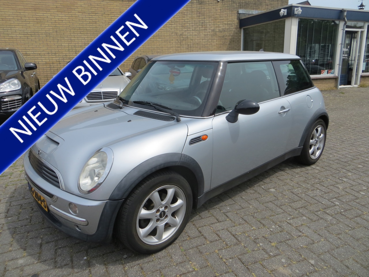 MINI 3-Deurs - 1.6 One Salt-AIRCO-NETTE AUTO - AutoWereld.nl