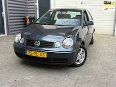 Volkswagen Polo - 1.4-16V Athene