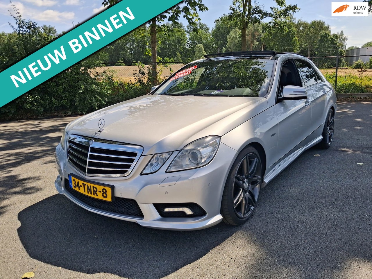 Mercedes-Benz E-klasse - 350 CDI Avantgarde GEWOON BOM VOL OPTIE,S INST ALLE OPTIE,S EN GEWOON SUPER MOOI - AutoWereld.nl