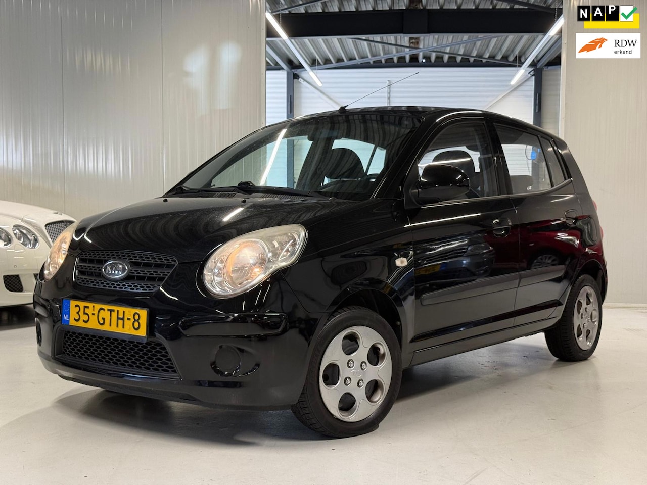 Kia Picanto - 1.0 X-pect APK Rijlkaar! - AutoWereld.nl