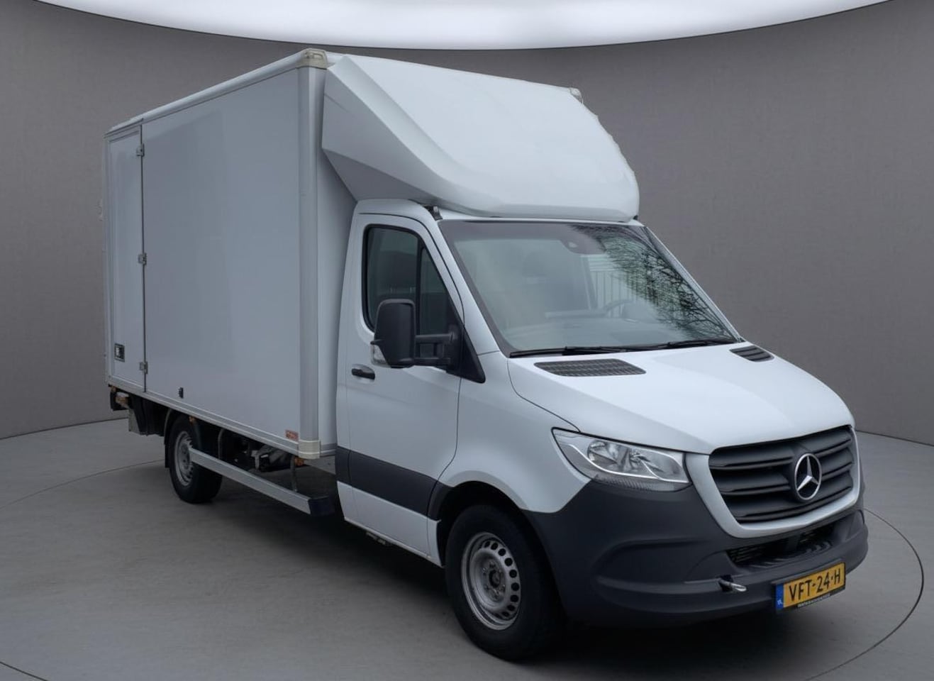 Mercedes-Benz Sprinter - bestel 214 2.2 CDI Bakwagen+Laadklep 2020 Nieuw Model Let Motor Schade Navi Cruise NL Auto - AutoWereld.nl
