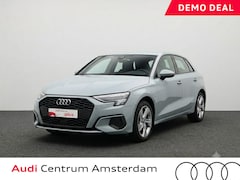 Audi A3 Sportback - 40 TFSI e S edition 204pk | Private Lease € 718, 00 per maand* | Navigatie | Parkeercamera