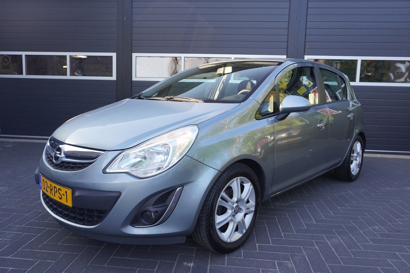Opel Corsa - 1.4-16V Edition Airco - AutoWereld.nl