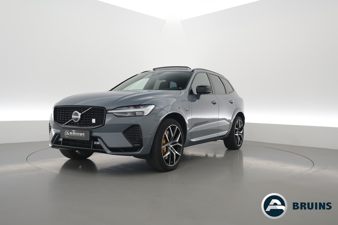 Volvo XC60 - 2.0 T8 Plug-in-hybrid AWD Polestar Engineered | Trekhaak | Öhlins | 360 camera | Head-up | - AutoWereld.nl