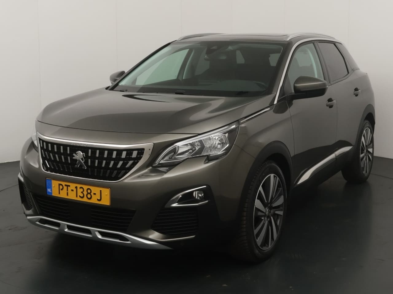 Peugeot 3008 - 1.2 PureTech Allure 1.2 PureTech Allure - AutoWereld.nl