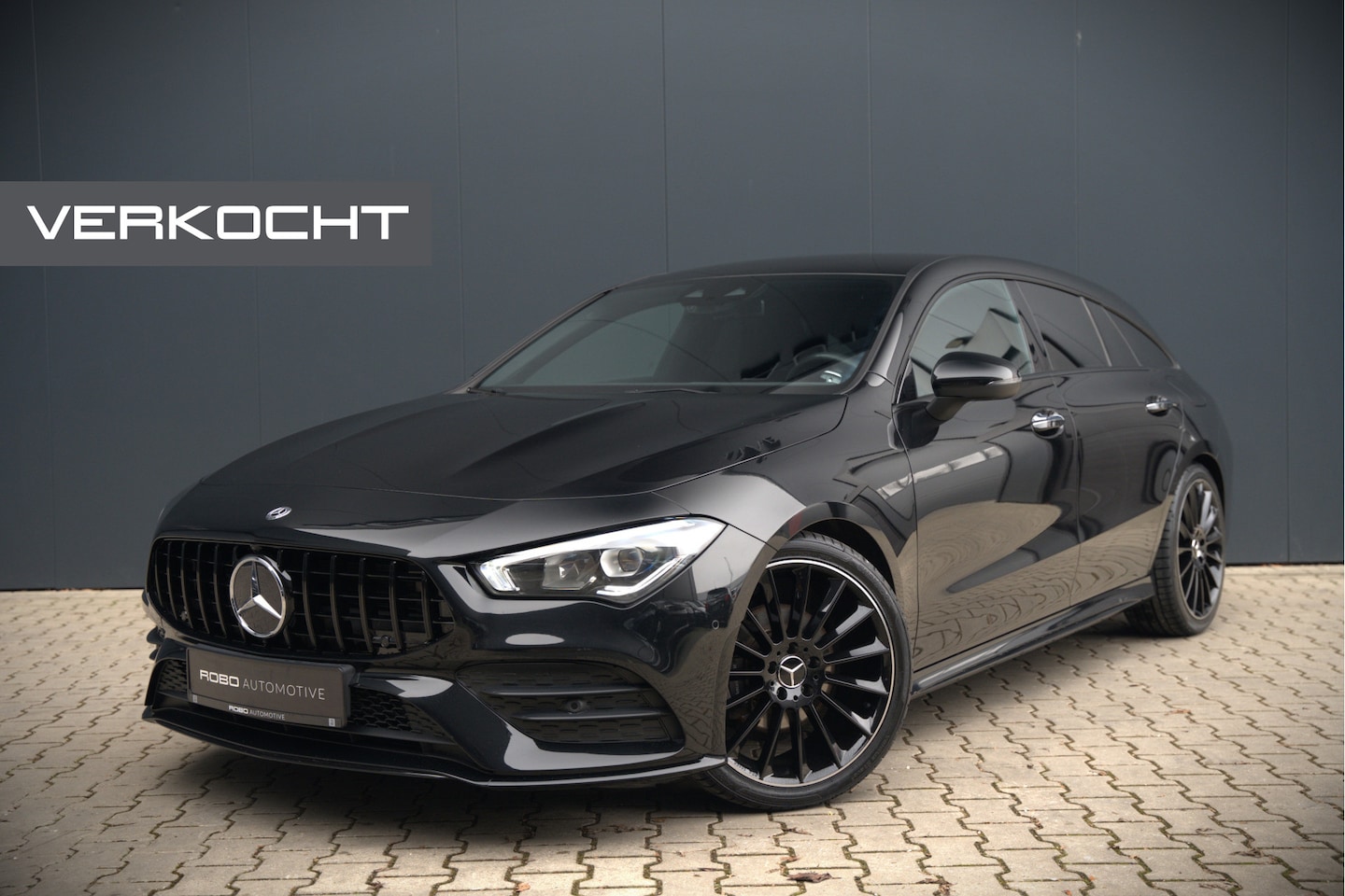 Mercedes-Benz CLA-klasse Shooting Brake - 180 Premium Plus | Stoelverwarming | Parkeersensoren | Navigatie | Cruise Control | Keyles - AutoWereld.nl
