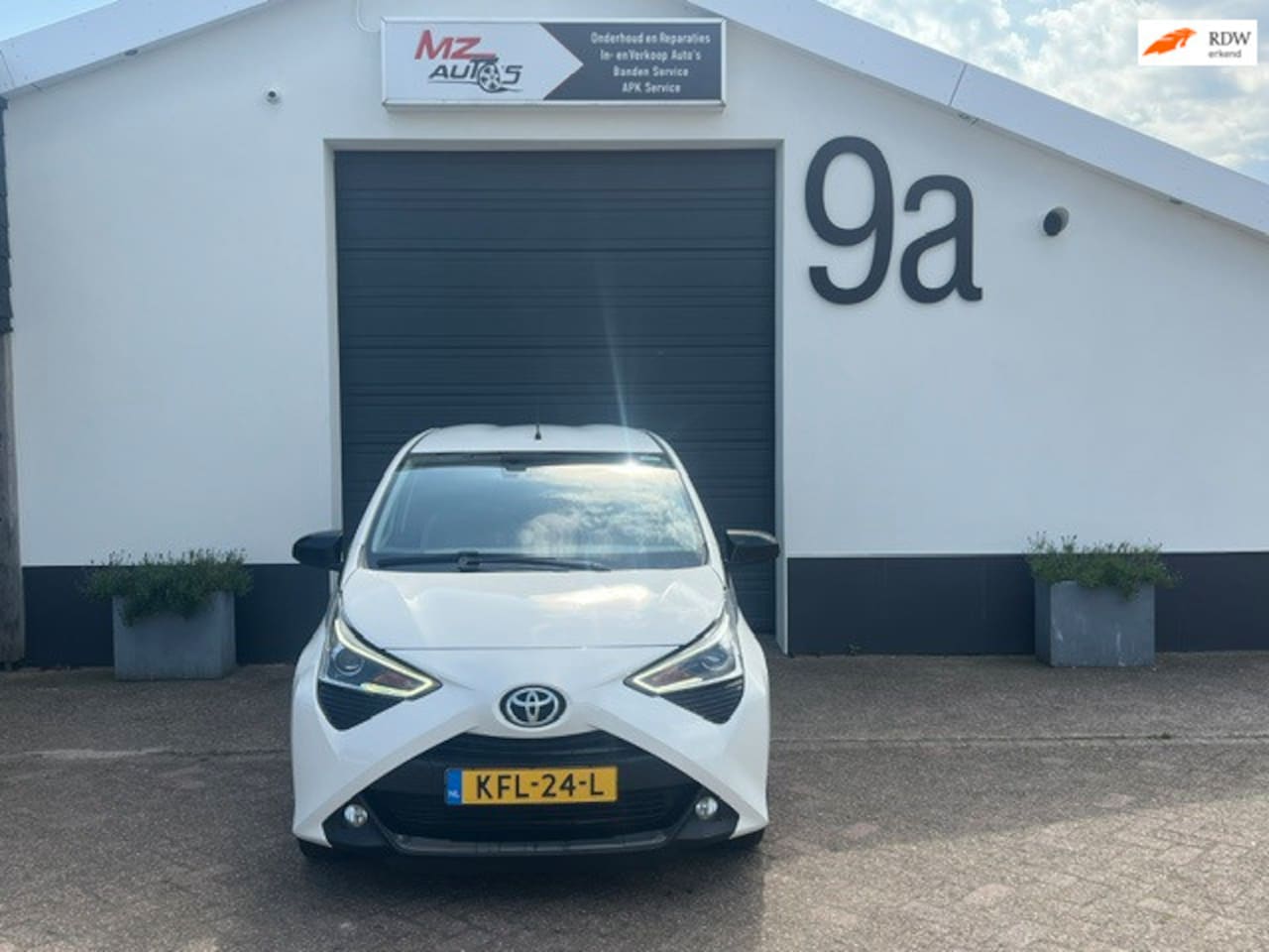 Toyota Aygo - 1.0 VVT-i x-play 1.0 VVT-i x-play - AutoWereld.nl