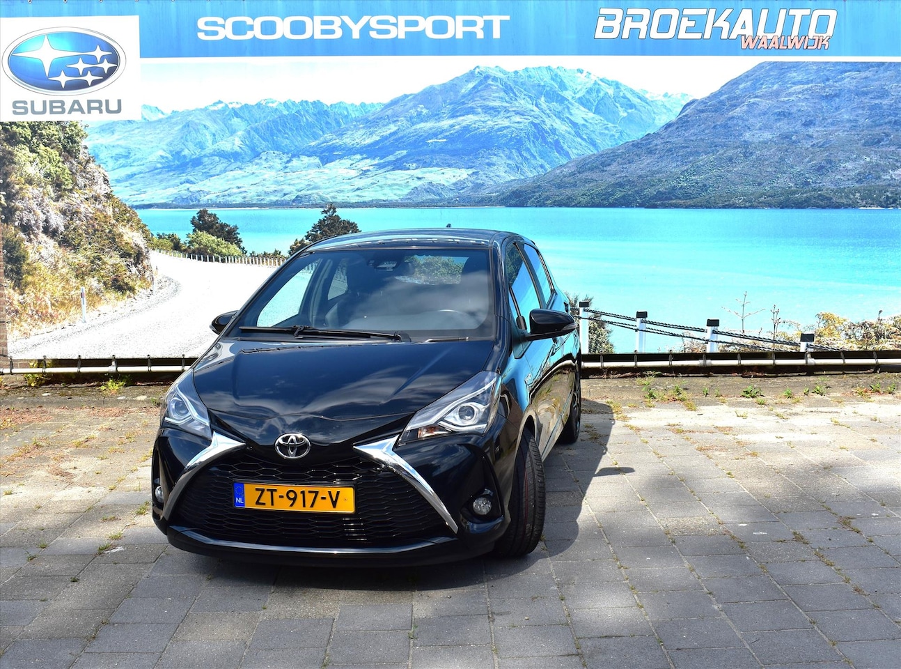 Toyota Yaris - 1.5 Hybrid 100pk CVT GR Sport - AutoWereld.nl
