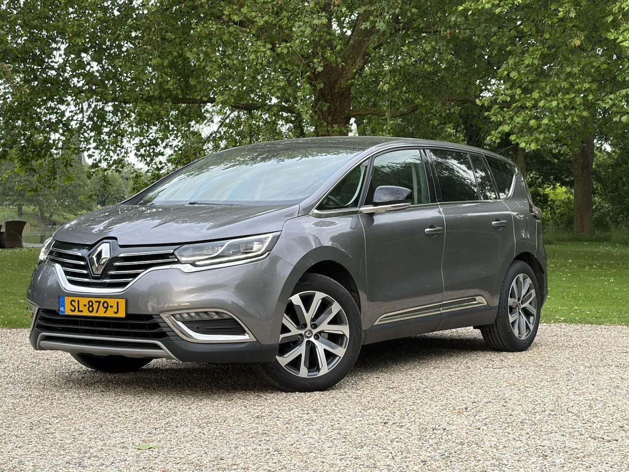 Renault Espace - 1.6 dCi Initiale 7P Automaat, Pano, Leer, Trekhaak - AutoWereld.nl