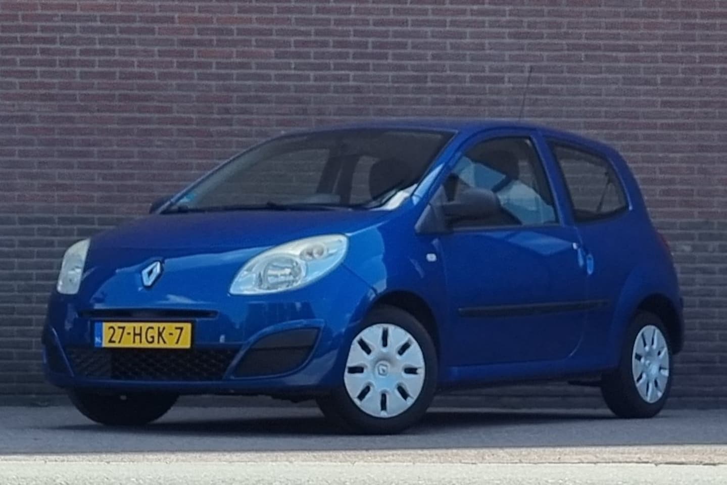 Renault Twingo - 1.2 Authentique 1.2 Authentique, APK t/m 07-27, Airco, Radio/CD, Origineel NL. - AutoWereld.nl