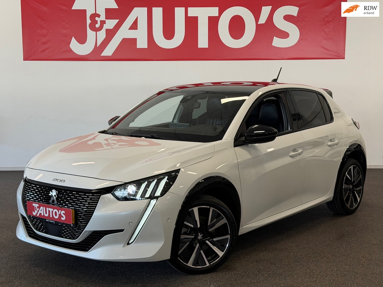 Peugeot 208 - 1.2 PureTech GT-Line|NAVI|CAMERA|LEDER|CRUISE - AutoWereld.nl