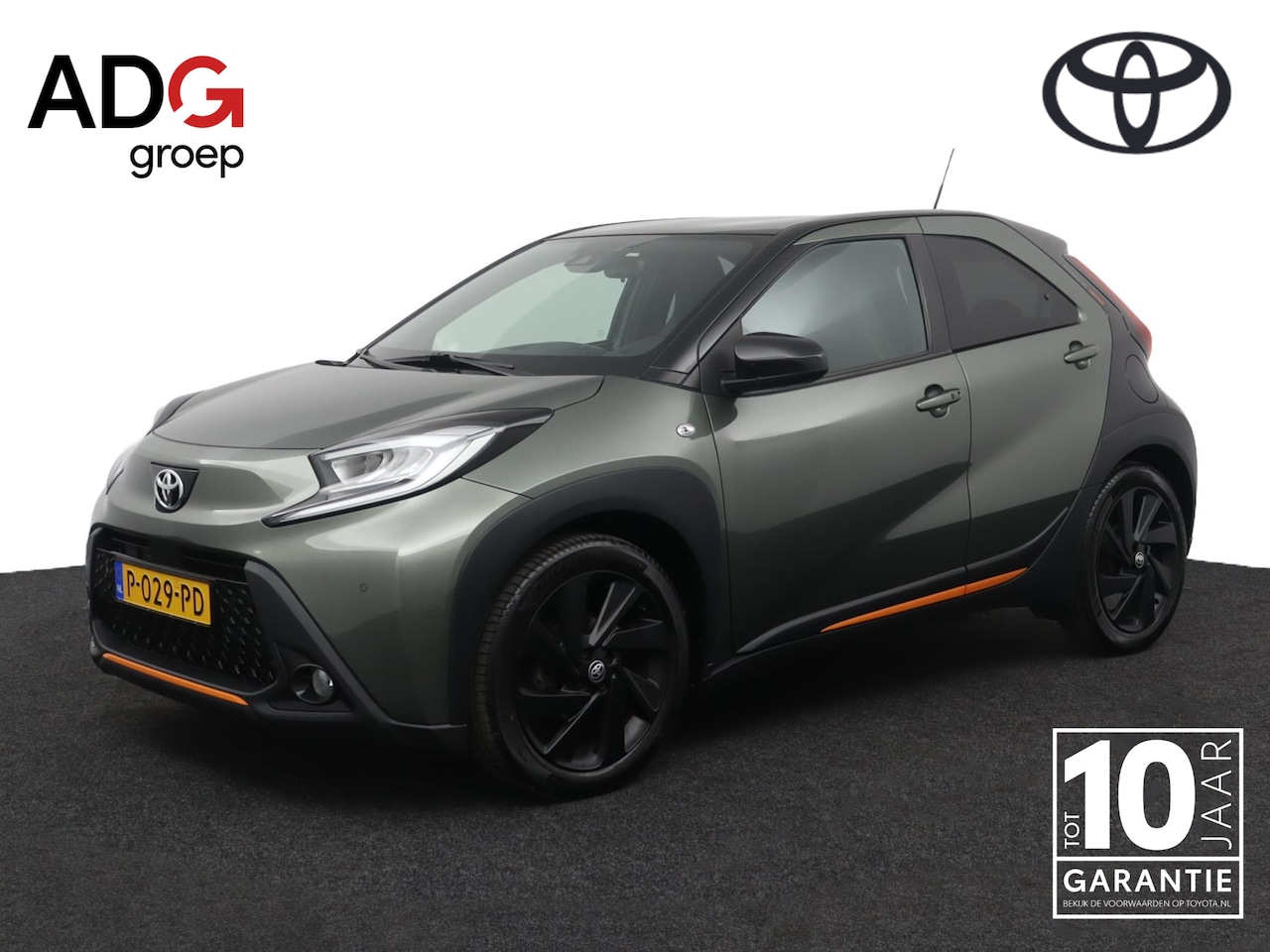 Toyota Aygo X - 1.0 VVT-i MT Limited | leder/stof bekleding | Trekhaak voor Fietsendrager | - AutoWereld.nl