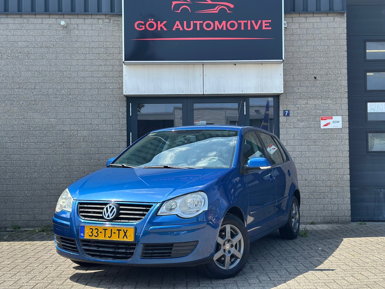 Volkswagen Polo - 1.4-16V Optive / Airco / 5 Deurs / Elekt Ramen & Spiegels / LM Velgen - AutoWereld.nl