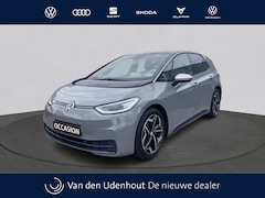 Volkswagen ID.3 - First Plus 58 kWh SOH 91% | IQ.Light | Trekhaak | Camera | 19" | Navi