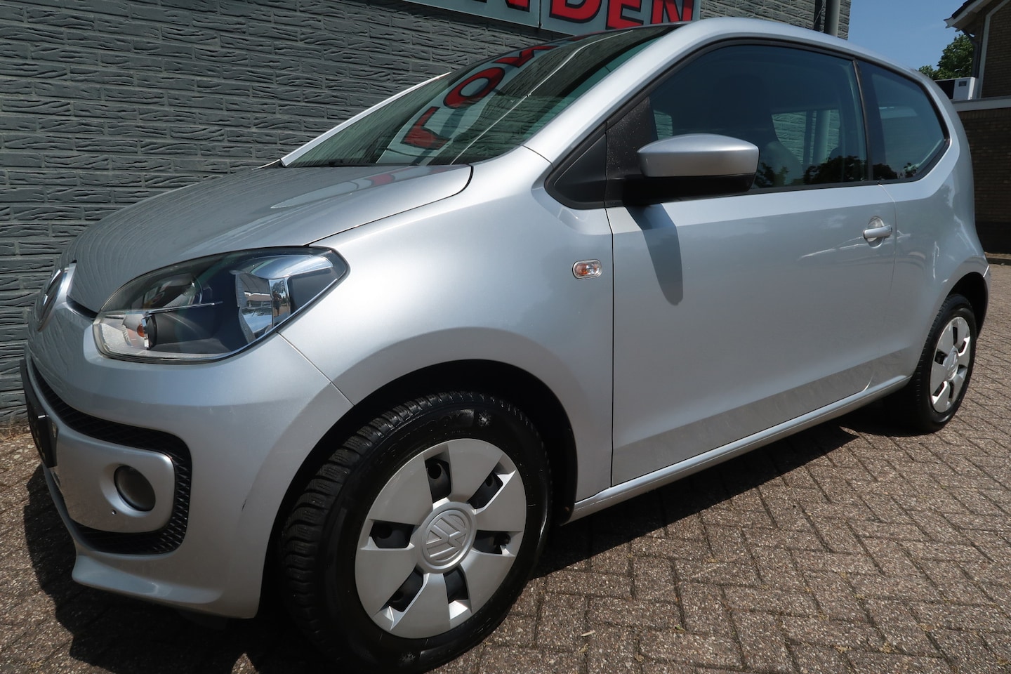 Volkswagen Up! - 1.0 high up! BlueMotion Autopas aanwezig - AutoWereld.nl