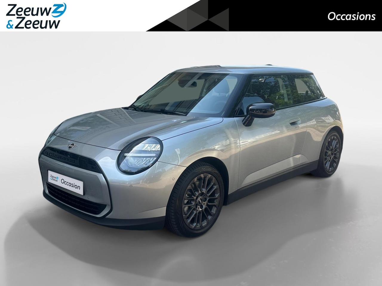 MINI 3-Deurs - Cooper E Essential 40.7 kWh | Climate | Cruise | Camera | LM Velgen | Apple cp Android aut - AutoWereld.nl