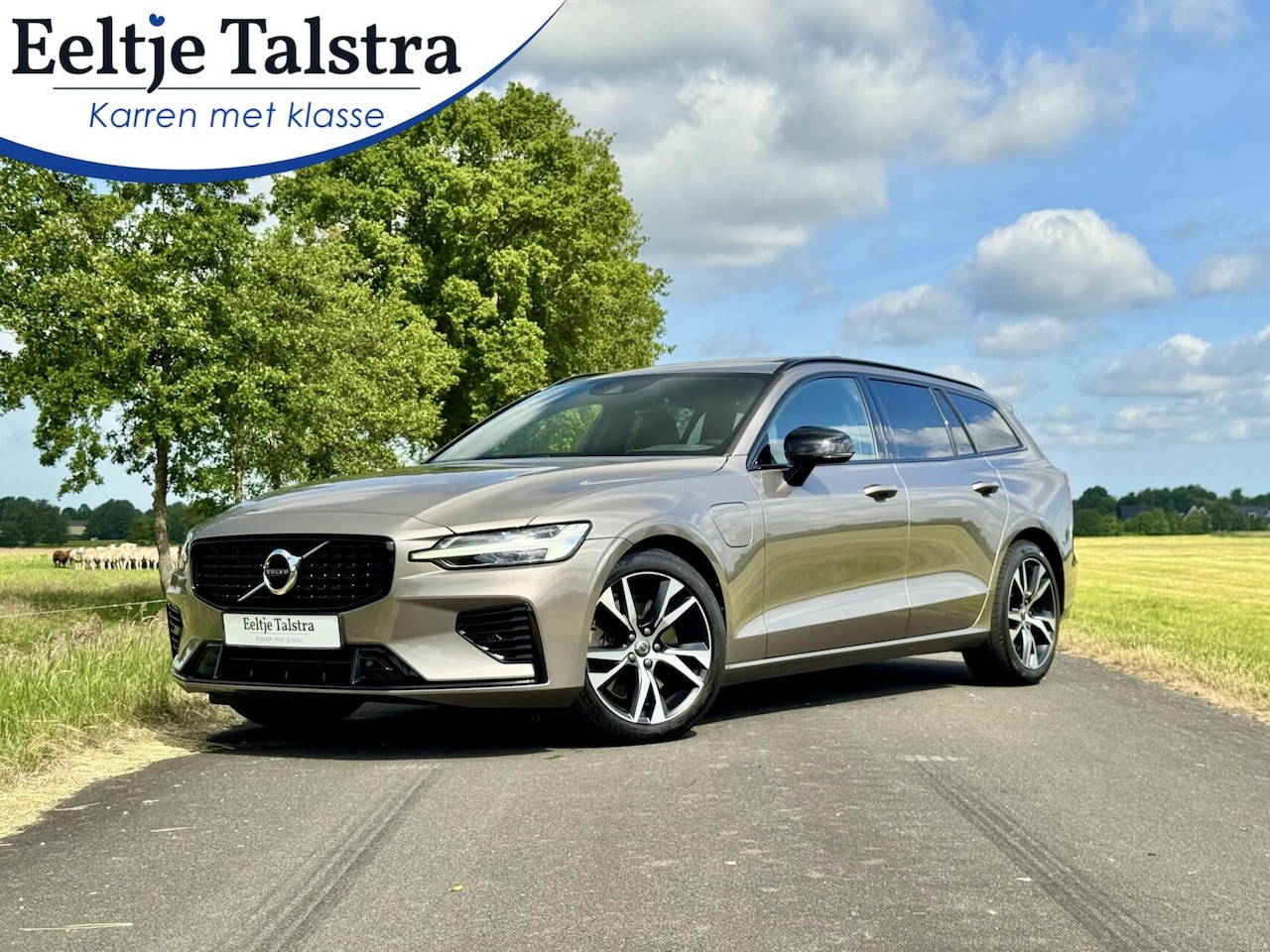 Volvo V60 - 2.0 T6 Recharge AWD R-Design|Panoramadak|Stoelverw. en ventilatie|Zeer net! - AutoWereld.nl