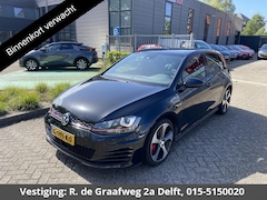 Volkswagen Golf - 2.0 TSI GTI Performance