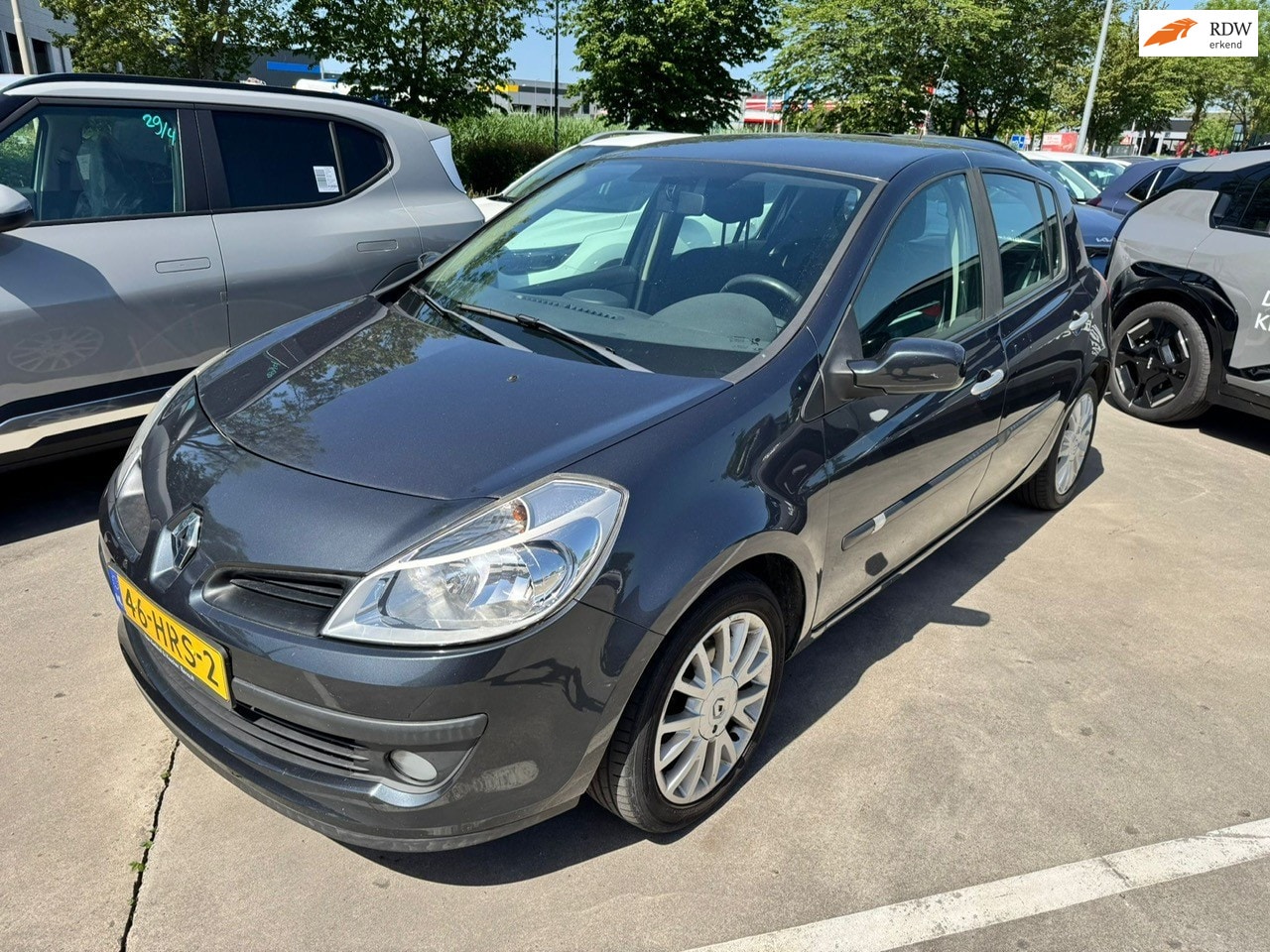 Renault Clio - 1.2 TCE Collection AIRCO APK T/M 24-2-2027 - AutoWereld.nl