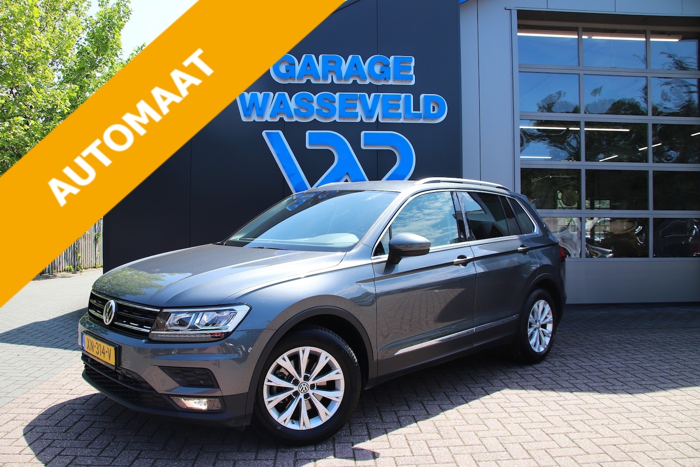 Volkswagen Tiguan - 1.5 TSI ACT Comfortline Business Trekhaak/ACC/Carplay/ALL SEASON - AutoWereld.nl